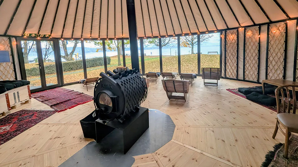 Sauna-Jurten im Seebad Richterswil